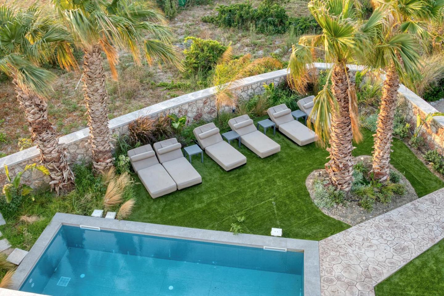 Penelope Beachfront Villa Kremasti  Exterior photo